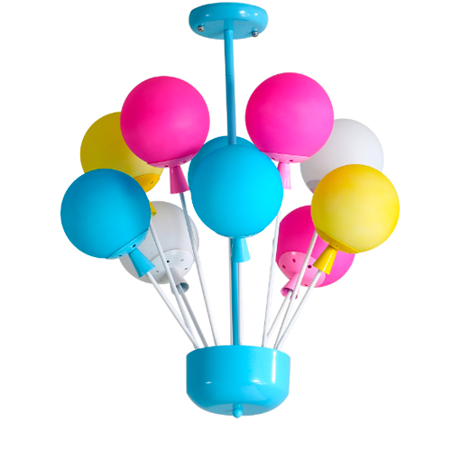 Plafom Balões colorido em metal e acrilico